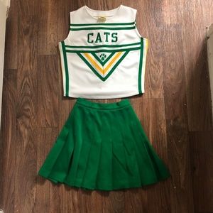 Dehen Cats Cheerleading Uniform